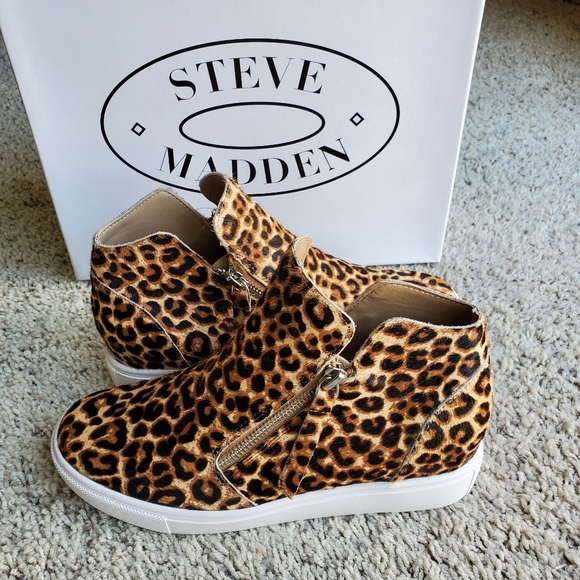 steve madden caliber leopard